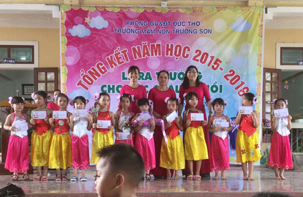 Các trường học trong huyện tổ chức Tổng kết năm học 2015-2016